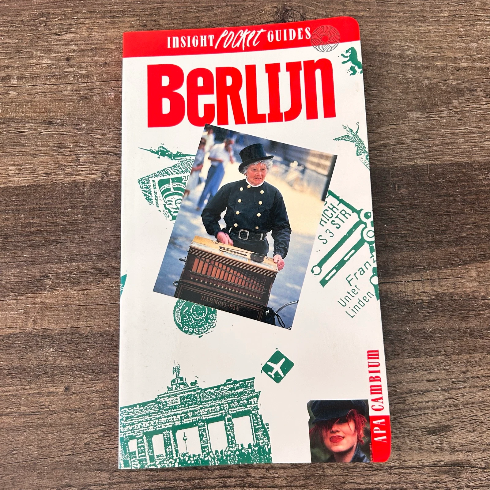 Insight Pocket Guides Berlijn – Uitgeverij Cambium (1994)